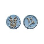 Силіконова бусинка, бусина для прорізувача зубів &ndash; Зодіак Козеріг &ndash; Бебі блю